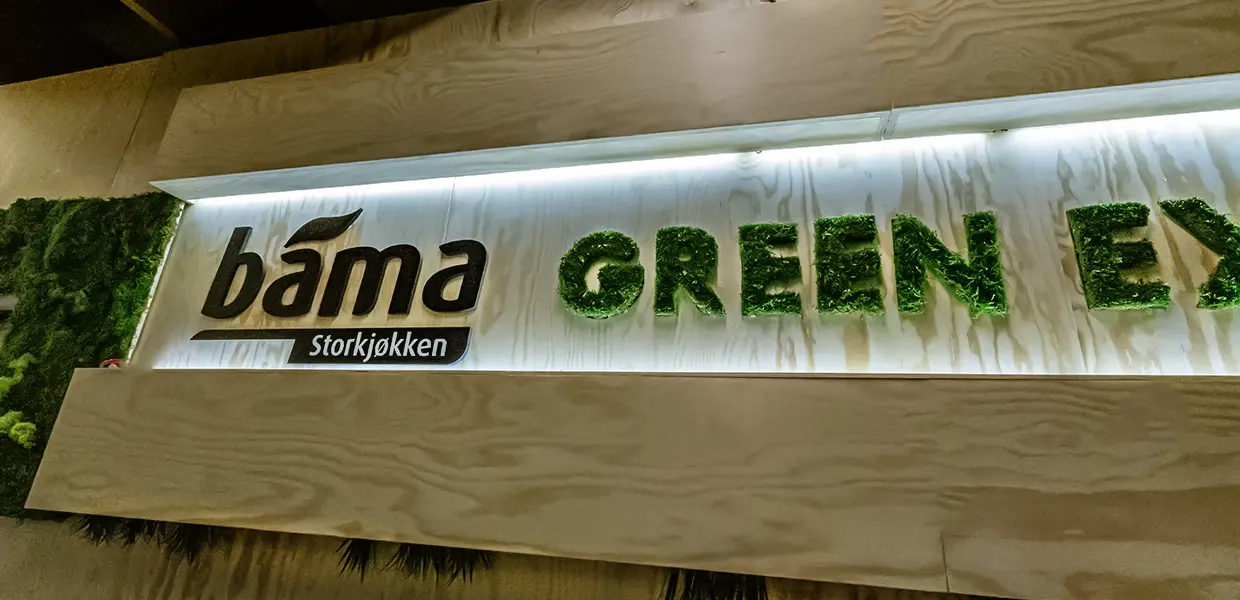 Grafisk produktion och monterdesign på Friends Arena av Workman Event